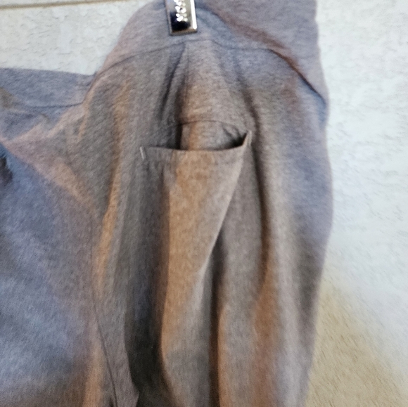 Lululemon soft knit pants Size 12 - Picture 5 of 6